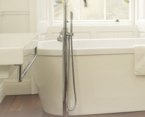floorstanding faucet