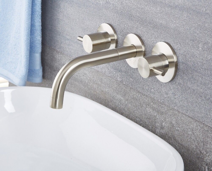 quest widespread wall mount faucet